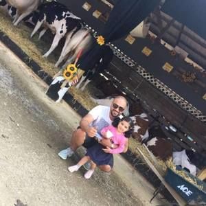 Meet your Posher, Ahmed